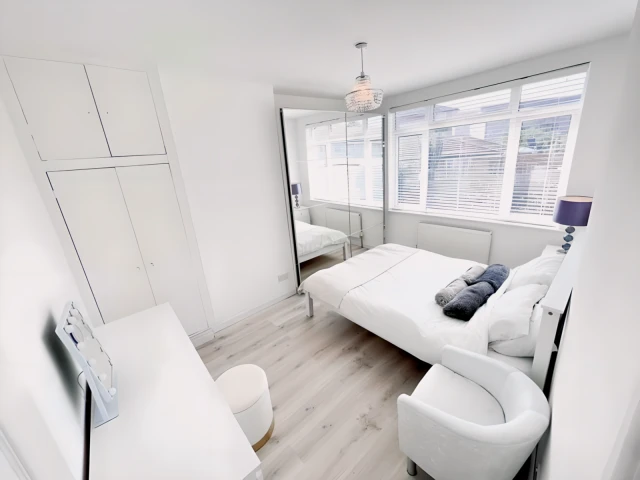 Antill Road 13231# 4