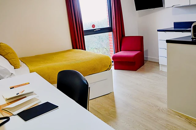 uhomes.com | Student Accommodation, Housing, Flats, Apartments for Rent