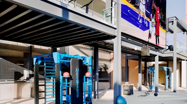 360 LUXURY APARTMENTS - chỗ ở sinh viên tại Thánh Điền - Phòng gym