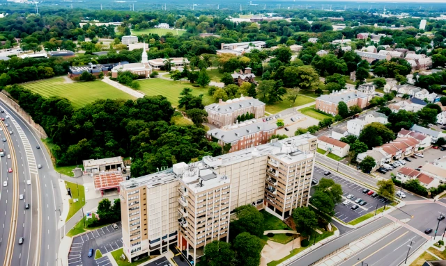 Riverside Towers Apartment Homes 3