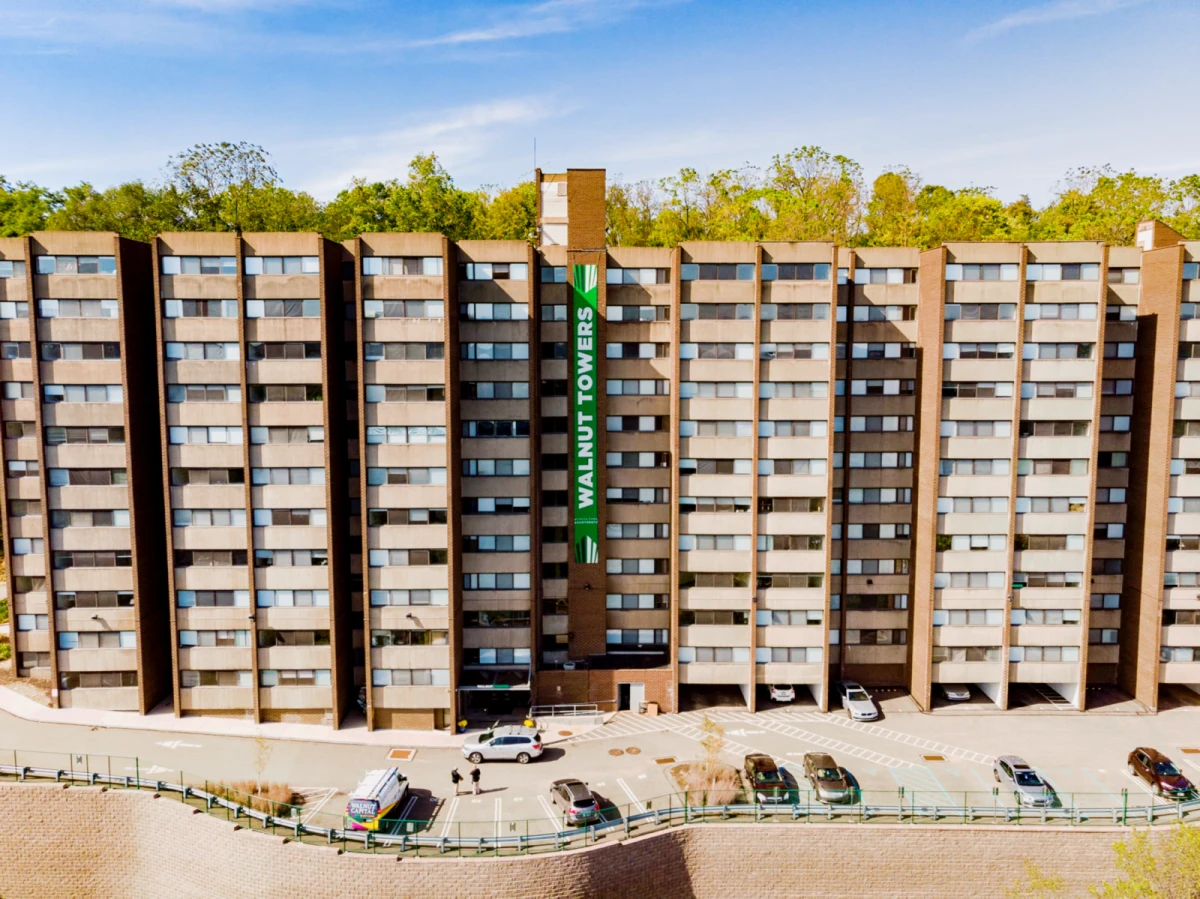 Walnut Towers at Frick Park 0