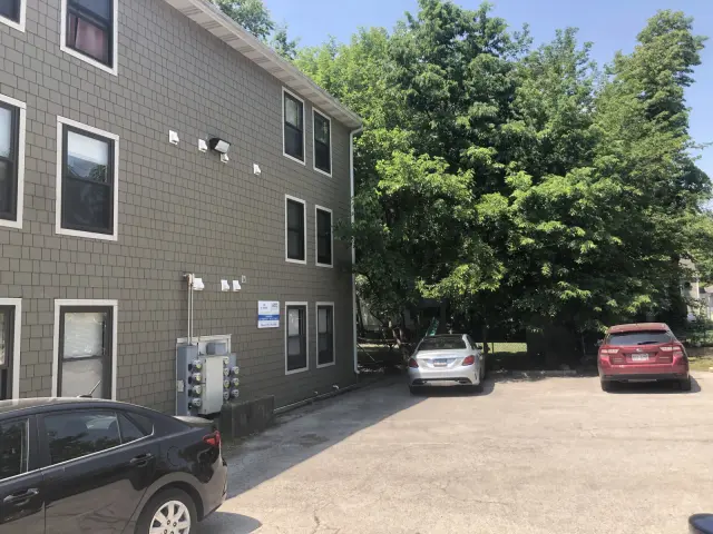 508 W White St 1