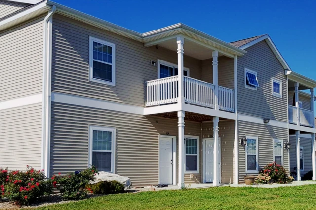 3721 Harbor Estates Lane, Champaign, IL 61822 2