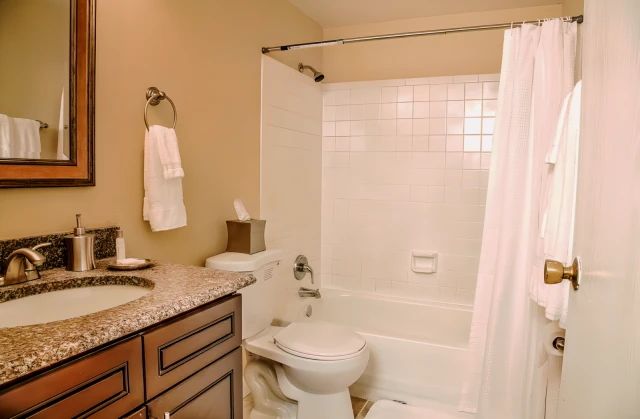 5528 Pershing Ave Unit 203 3