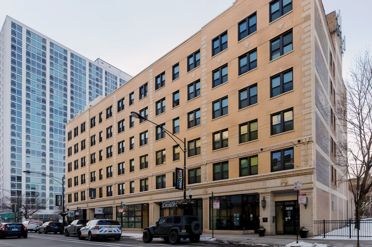 3838 N. Broadway 0