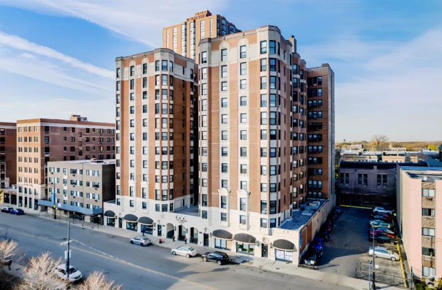 Wyndham Apartments 2
