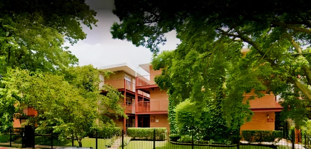 Ravenswood Gardens 1