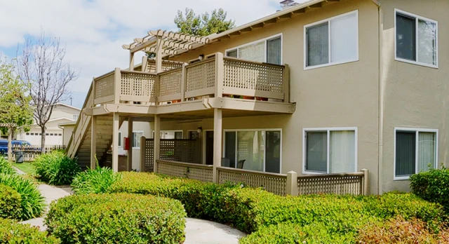 eaves mission ridge 1