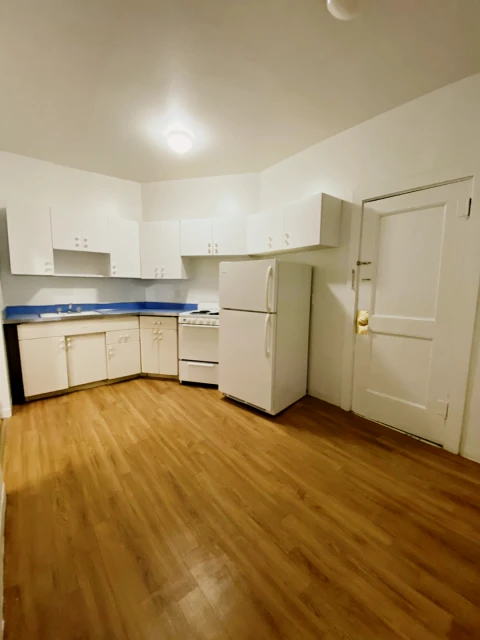 1589 & 1595 Beacon St 4