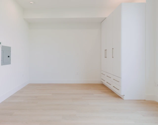 1127 Harrison Ave 2