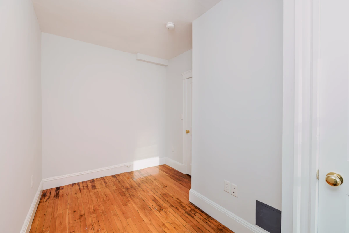 49 Worthington St 0