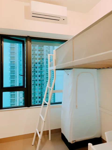 39B LOHAS Park wings at sea 4B Apartment(female only) 4