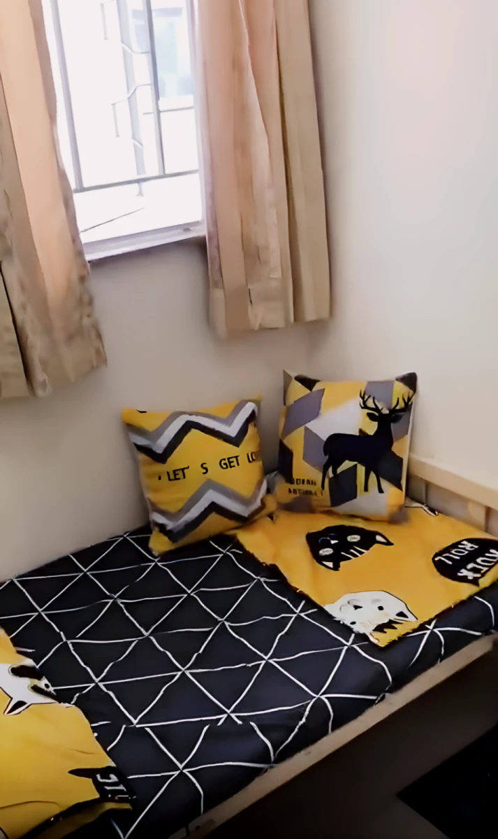 19/F, Tower 2, Uptown Plaza, Tai Po (Male) 0