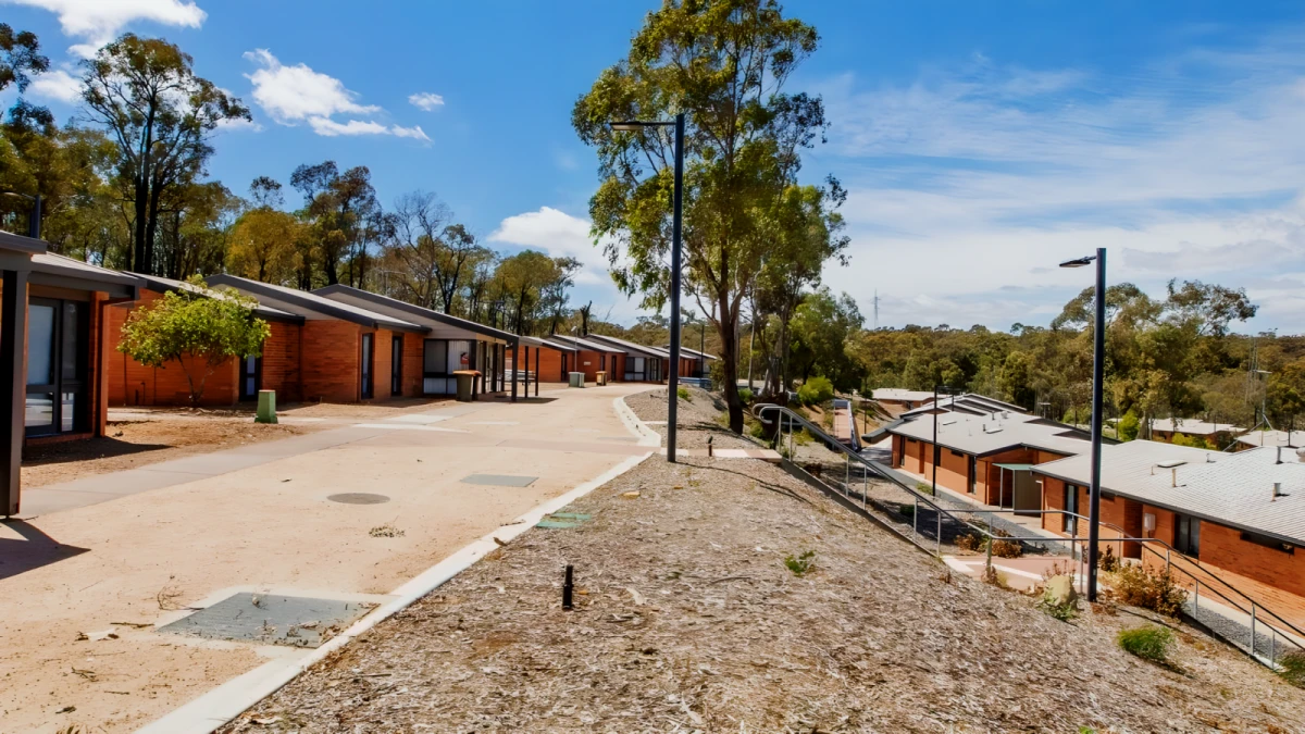 La Trobe University - Terraces 0