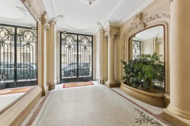 apartment in 16e   Trocadero Auteuil Passy 0