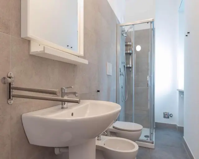 apartment near Piazza Carducci 4