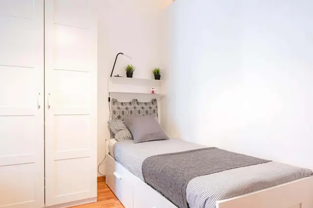 VIA BIELLA 22 <br> PRIVATE ROOM S1 3