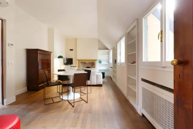 San Babila Monte Napoleone Apartment 1
