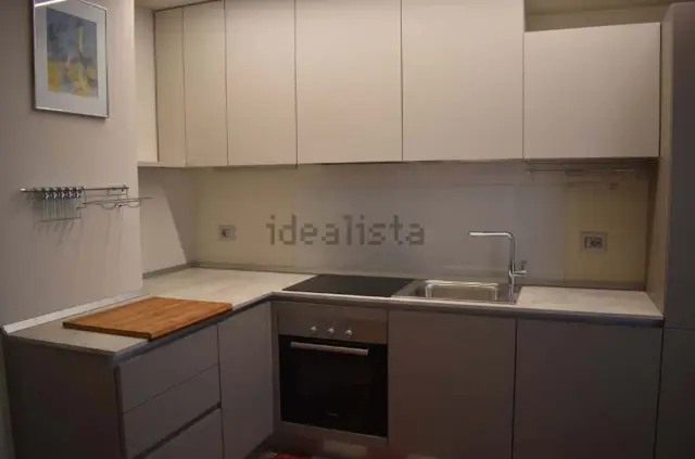 Trilocale in affitto in via Giovanni Bellezza, 11 1