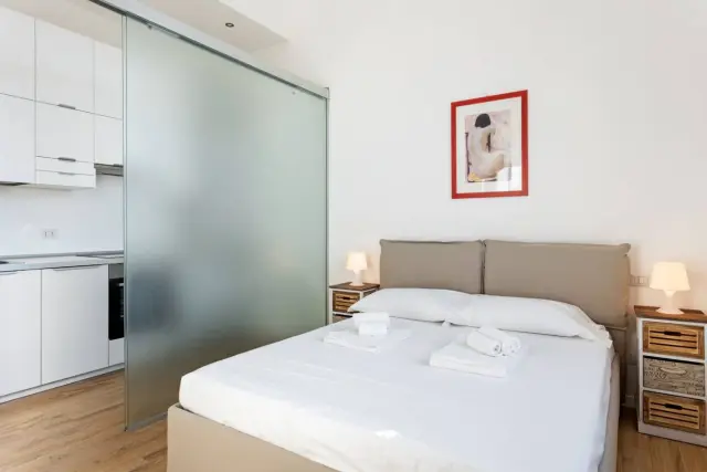 Spacious flat close to Fondazione Prada & Metro 1
