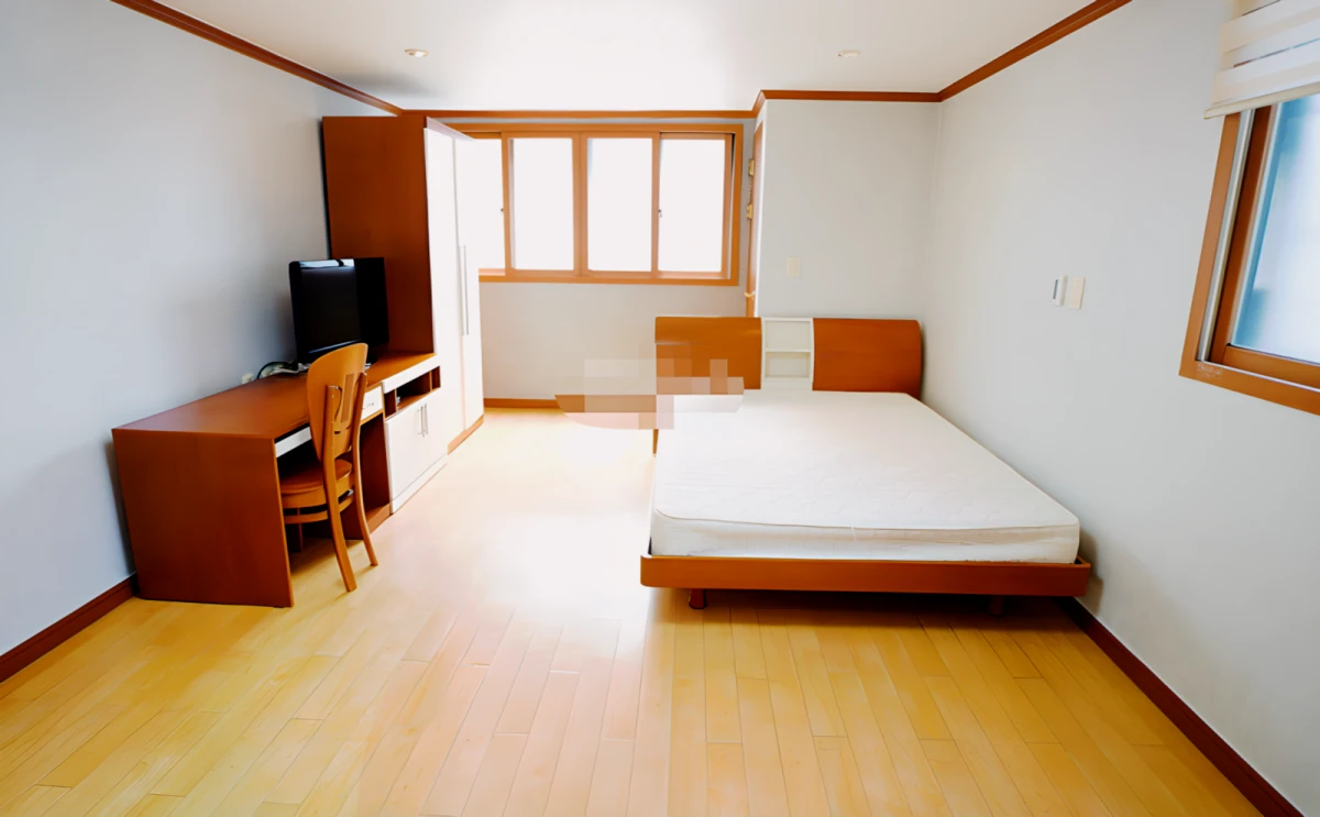 1 room near Yeoksam 0