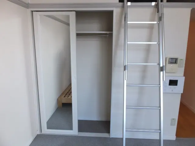 レオパレスダンケ 101号室 2