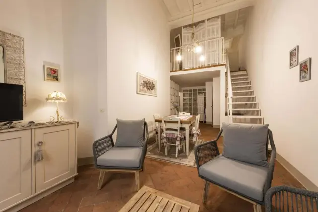 Toscanella Romantic 1