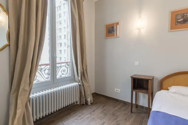 apartment in 18e   Montmartre Pigalle 0