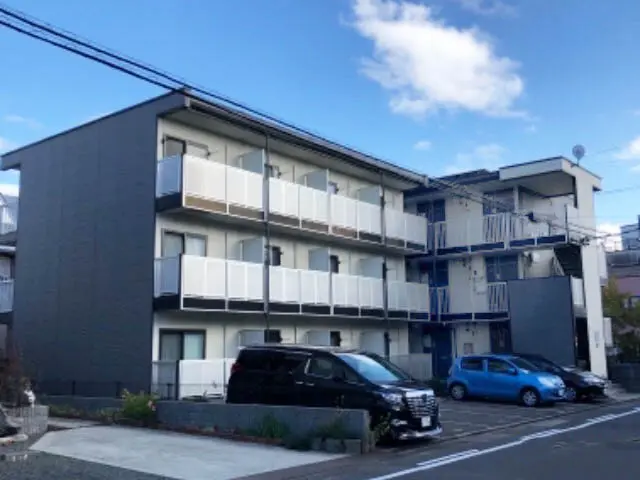 レオパレスインサイド中村 0