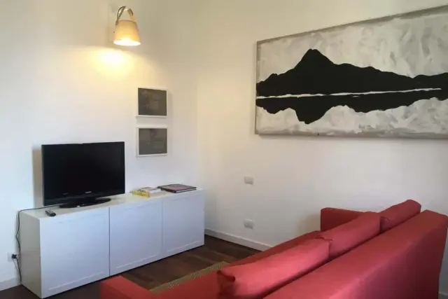 Apartment in Via Fausto Baragiola 2