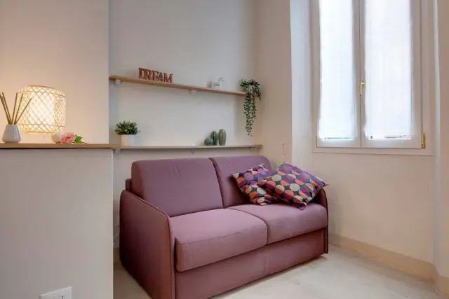 Opera Apartment 1