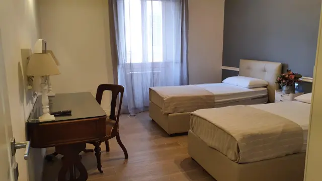 ROMA CENTRO STORICO -VIA DEI FIENILI 3