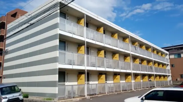 レオパレスプレミール東本浦 0