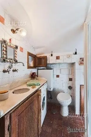Vicolo Savelli 2