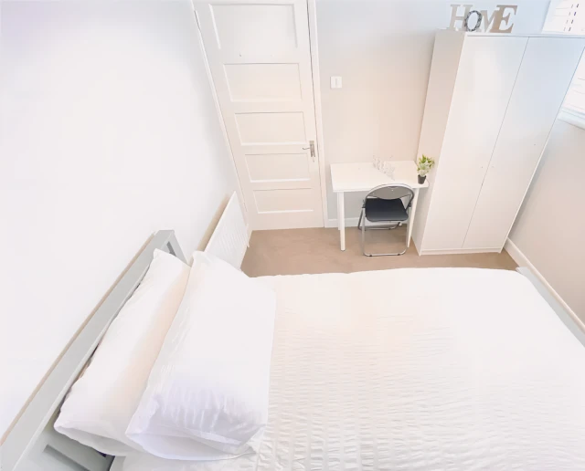 71 Noonan Road - ที่พักนักศึกษาในค็อก - Single Room