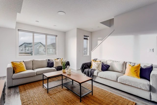 2-3 BED TOWNHOMES IN PAISLEY 1