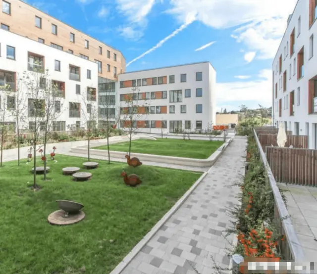 Flat 22 Cara House , 48 Capitol Way , Colindale , NW9 0AZ 1