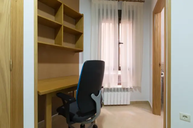 Residencia Universitaria Estudiantes Femenina Santa Ana 4