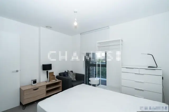 Porcelain House, 20 St Paul's Way, LONDON, E3 4YG 4