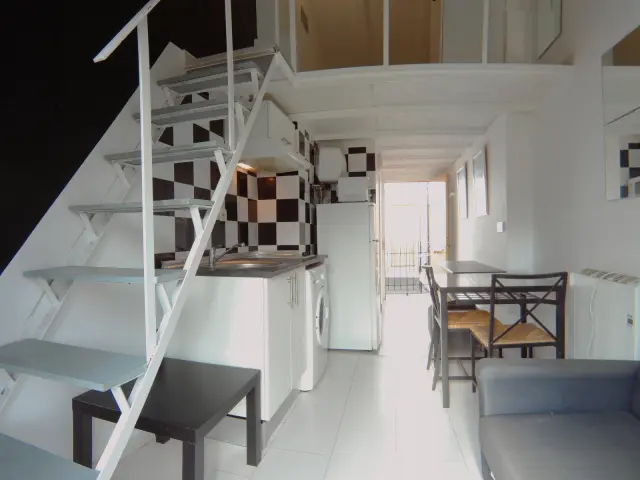 studio in Puerta del Angel (Latina) 1