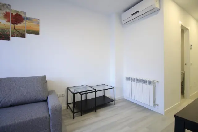 apartment in Almendrales (Usera) 1