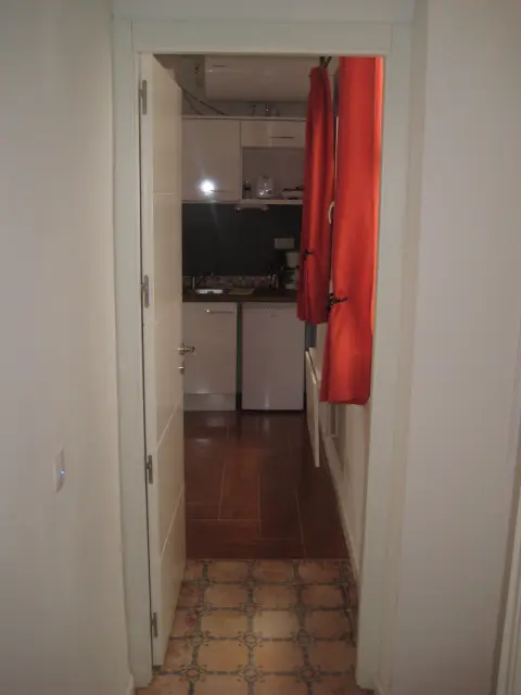 studio in Huertas   Cortes (Centro) 2