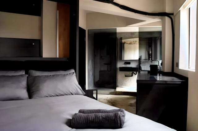 Stylish Studio-M