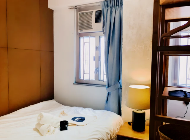 Wan Chai Shared Apartment 4