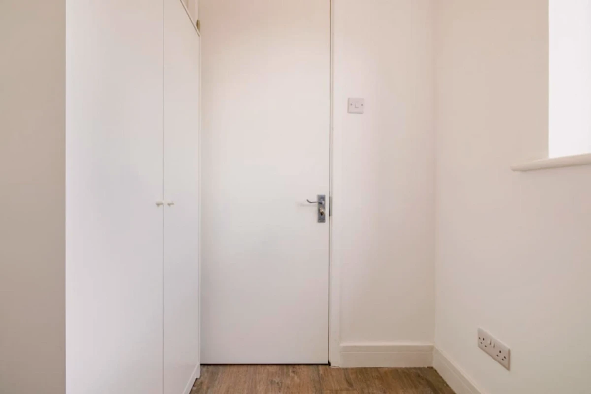 apartment in Peckham 0
