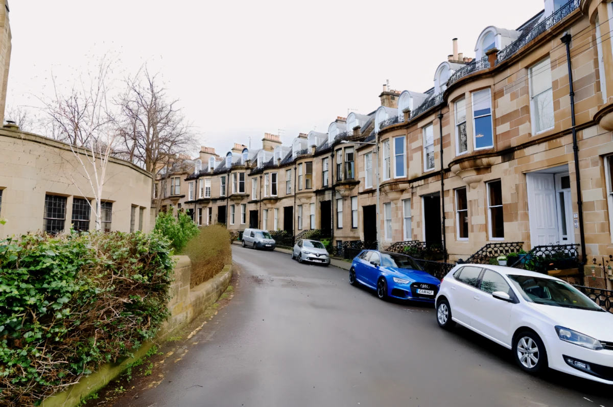 Grosvenor Crescent Lane, Dowanhill G12 9AB 0