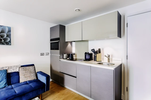 Packington Street 17192# 3