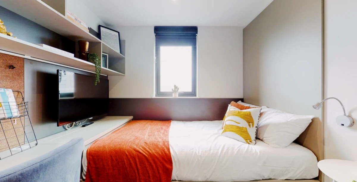 Lit Ealing Residence - London student accommodation
