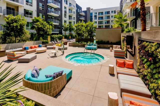 The Rise Hollywood 3