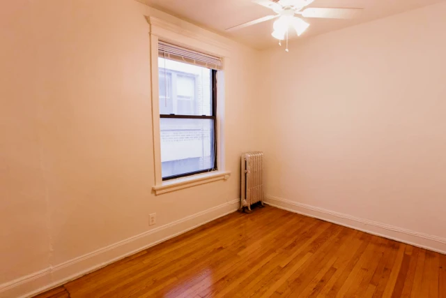 5457-5459 S. Blackstone Avenue 4